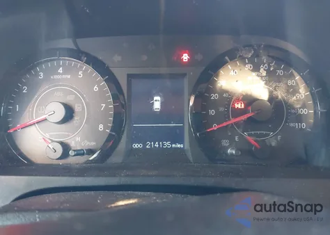 2015 Toyota Sienna Le 8 Passenger z USA, uszkodzony, nr VIN 5TDKK3DC9FS549775